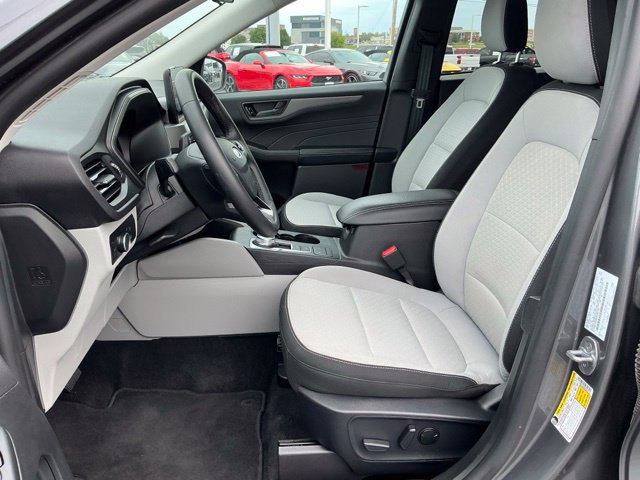 Used 2024 Ford Escape Active FWD image 15