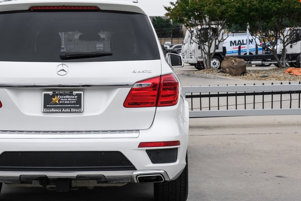 Used 2015 Mercedes-Benz GL 550 4MATIC image 49