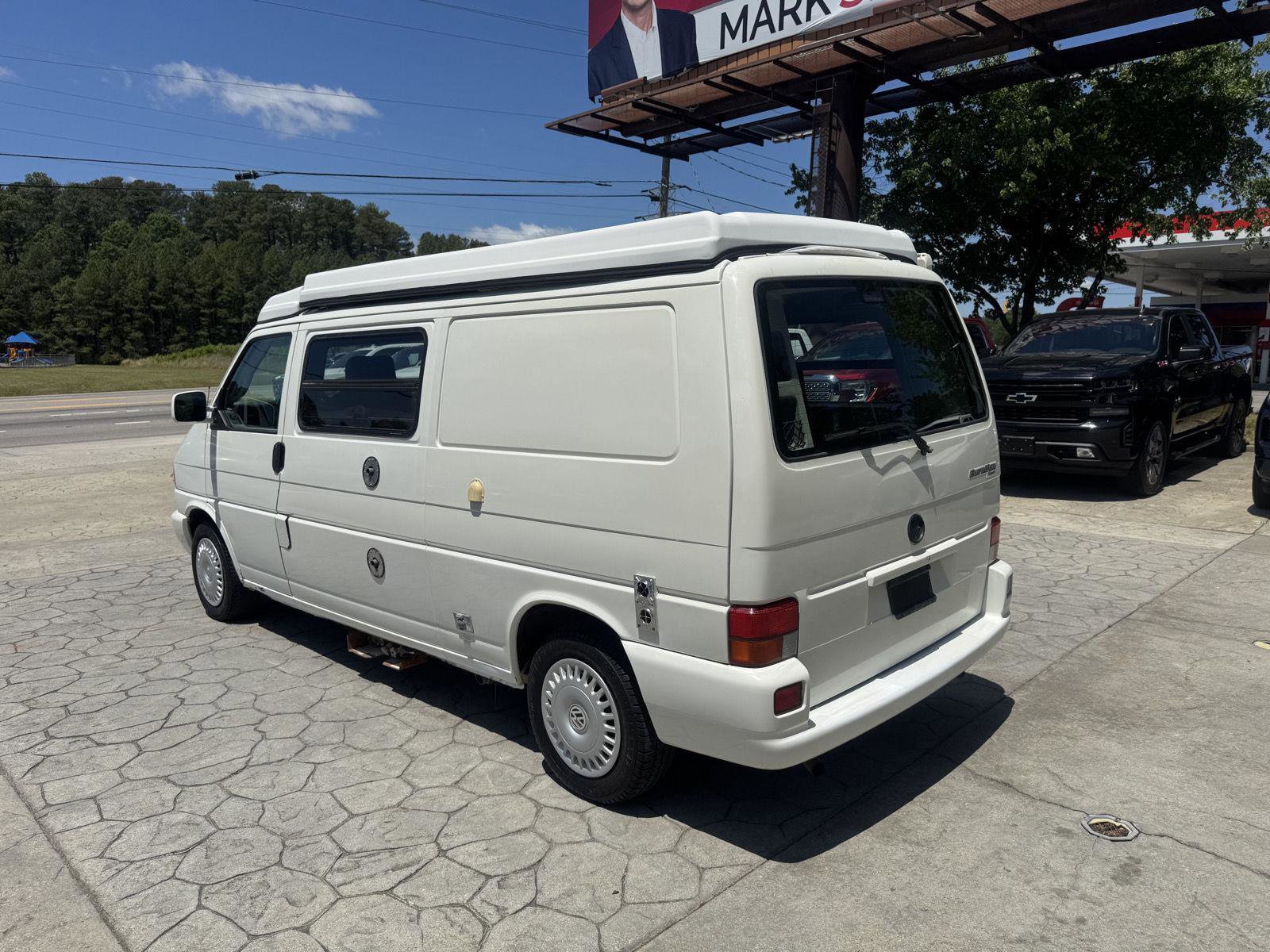 Used 1997 Volkswagen Eurovan Camper FWD image 8