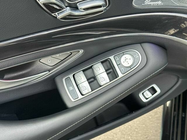 Used 2020 Mercedes-Benz S 63 AMG 4MATIC Sedan image 12