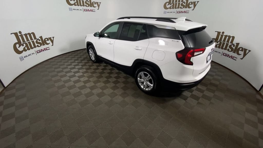 Certified 2023 GMC Terrain SLE w/ Driver Convenience Package FWD image 6
