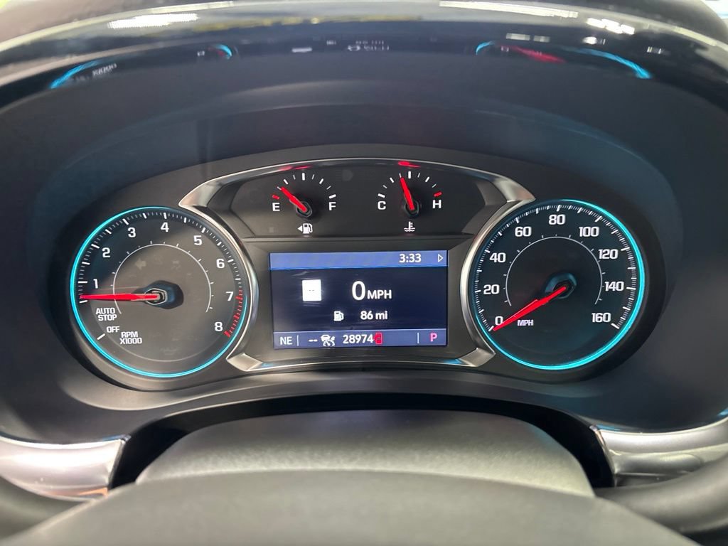 Used 2023 Chevrolet Traverse LT w/ LT Premium Package AWD/4WD image 17