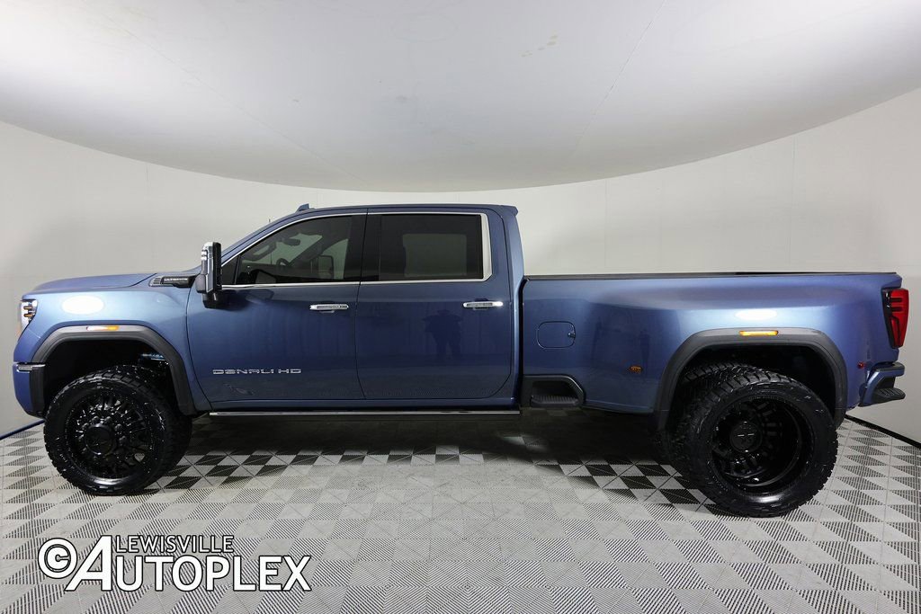 Used 2025 GMC Sierra 3500 Denali Ultimate AWD/4WD image 10
