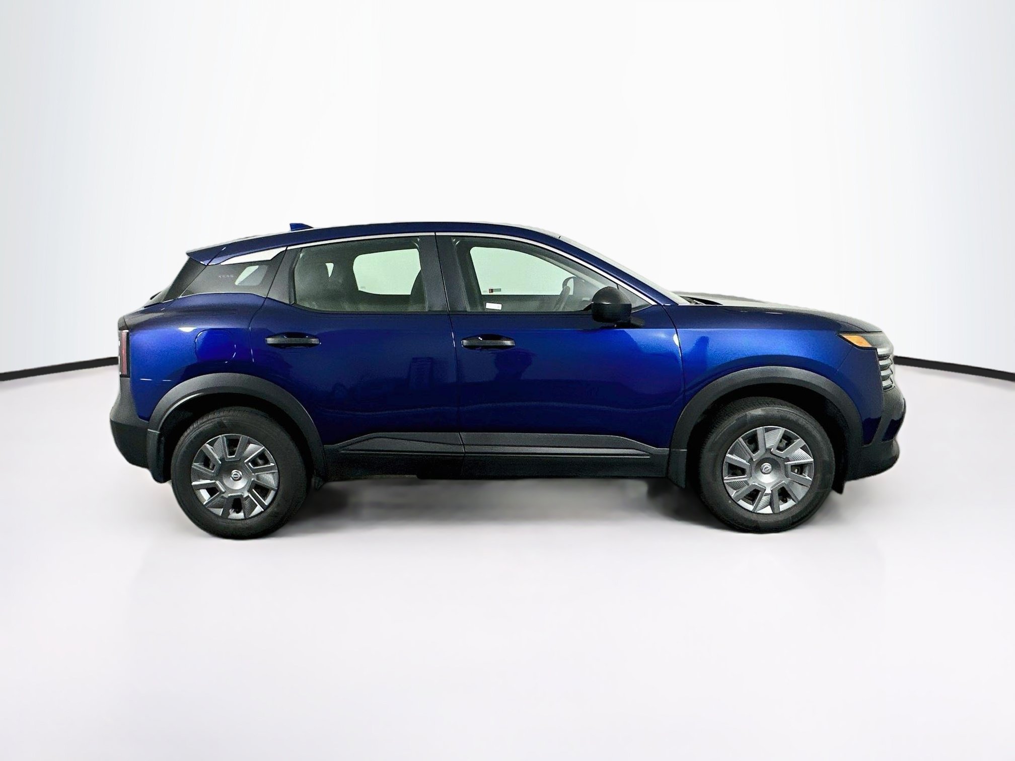 Used 2025 Nissan Kicks S FWD image 10