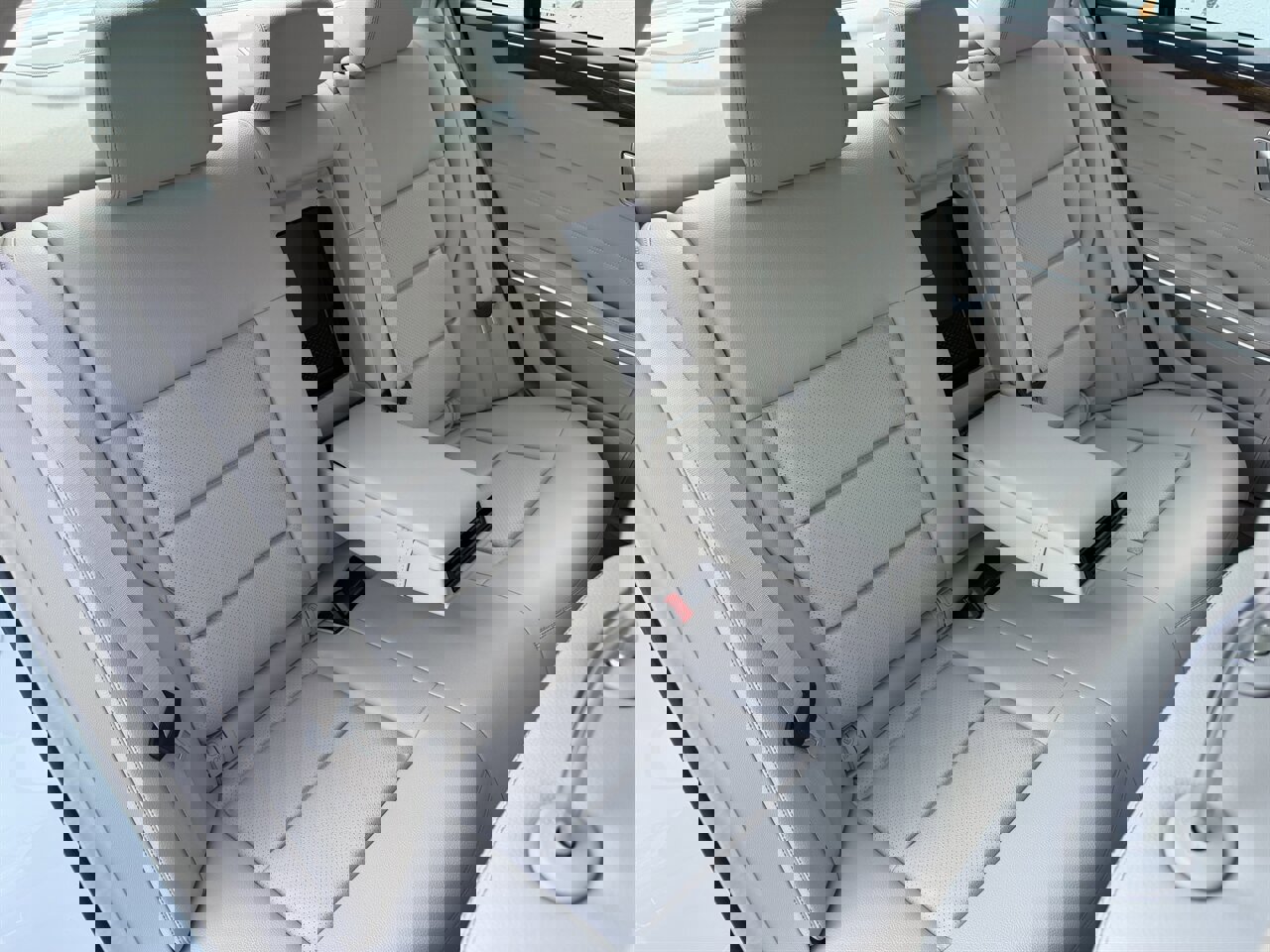 Used 2014 Mercedes-Benz E 350 Sedan w/ Premium 1 Package image 36