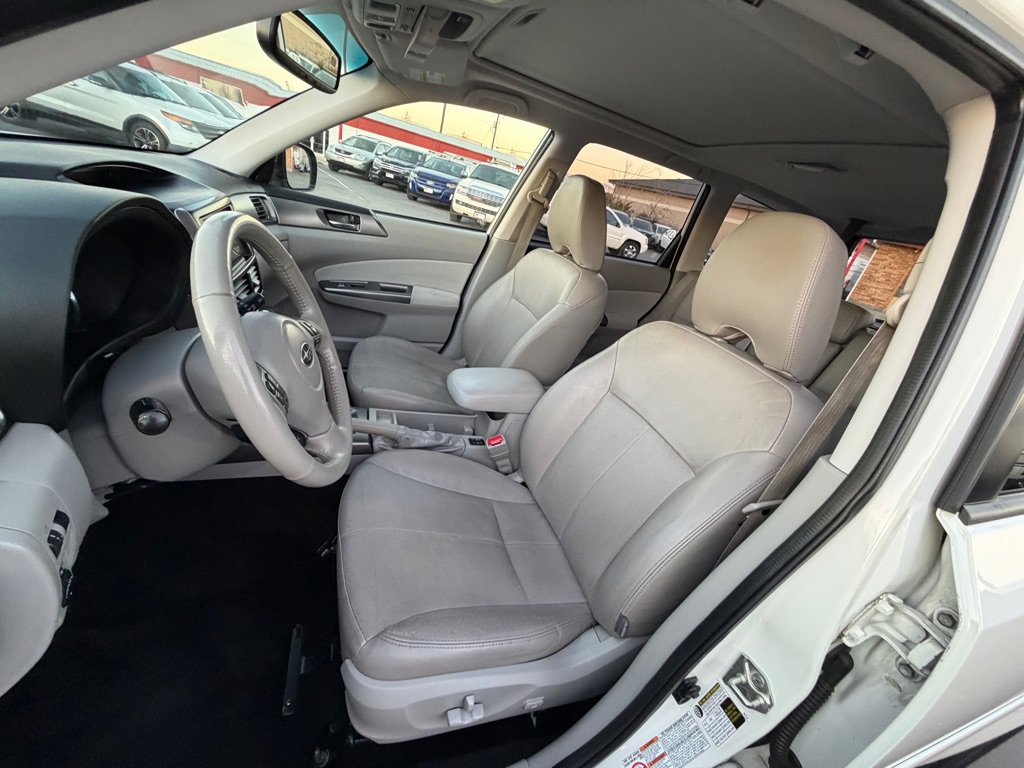 Used 2012 Subaru Forester 2.5X Limited image 10