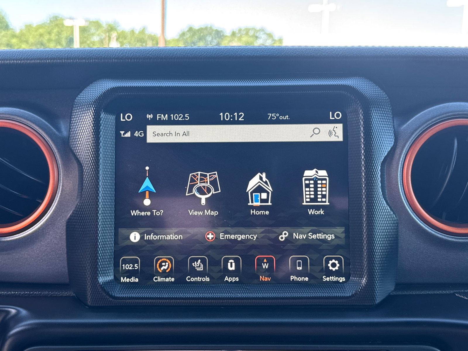 Used 2022 Jeep Gladiator Mojave w/ Cold Weather Group AWD/4WD image 12