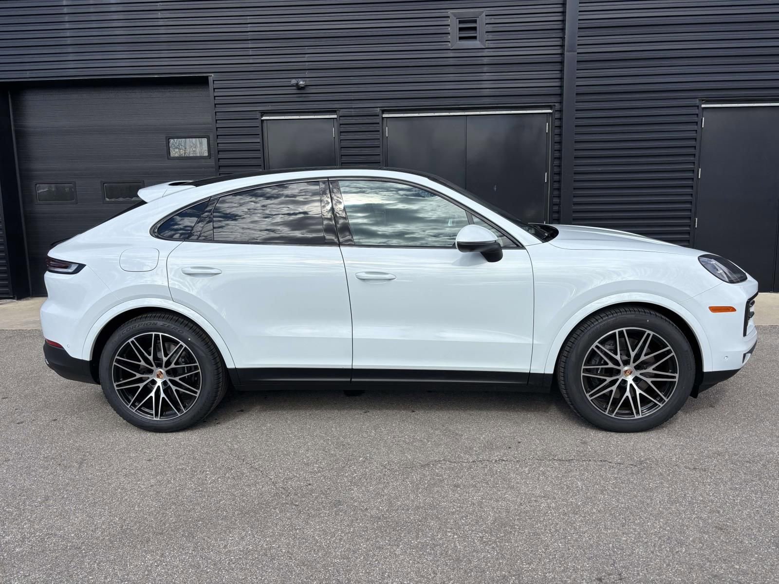 New 2026 Porsche Cayenne Coupe image 11