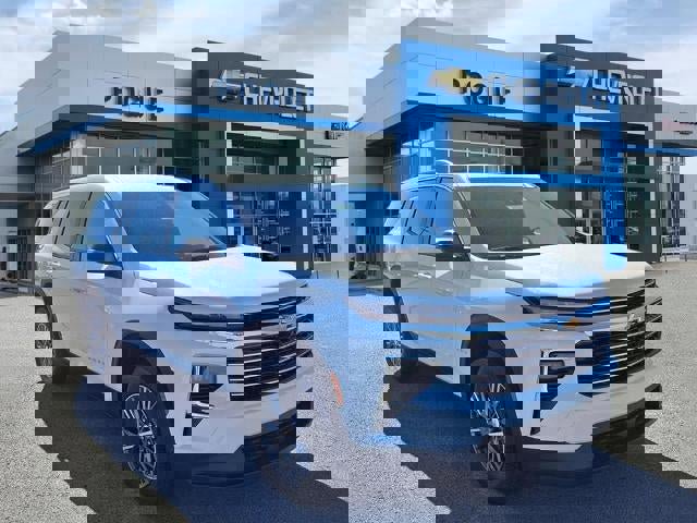 New 2026 Chevrolet Traverse LT