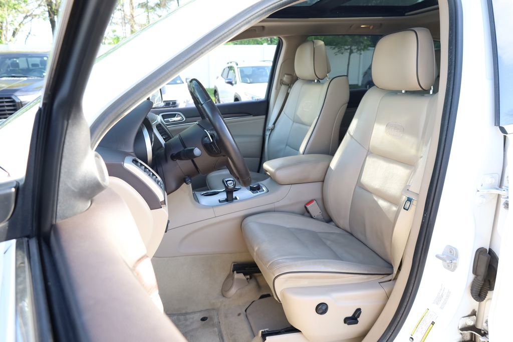 Used 2014 Jeep Grand Cherokee Overland image 7