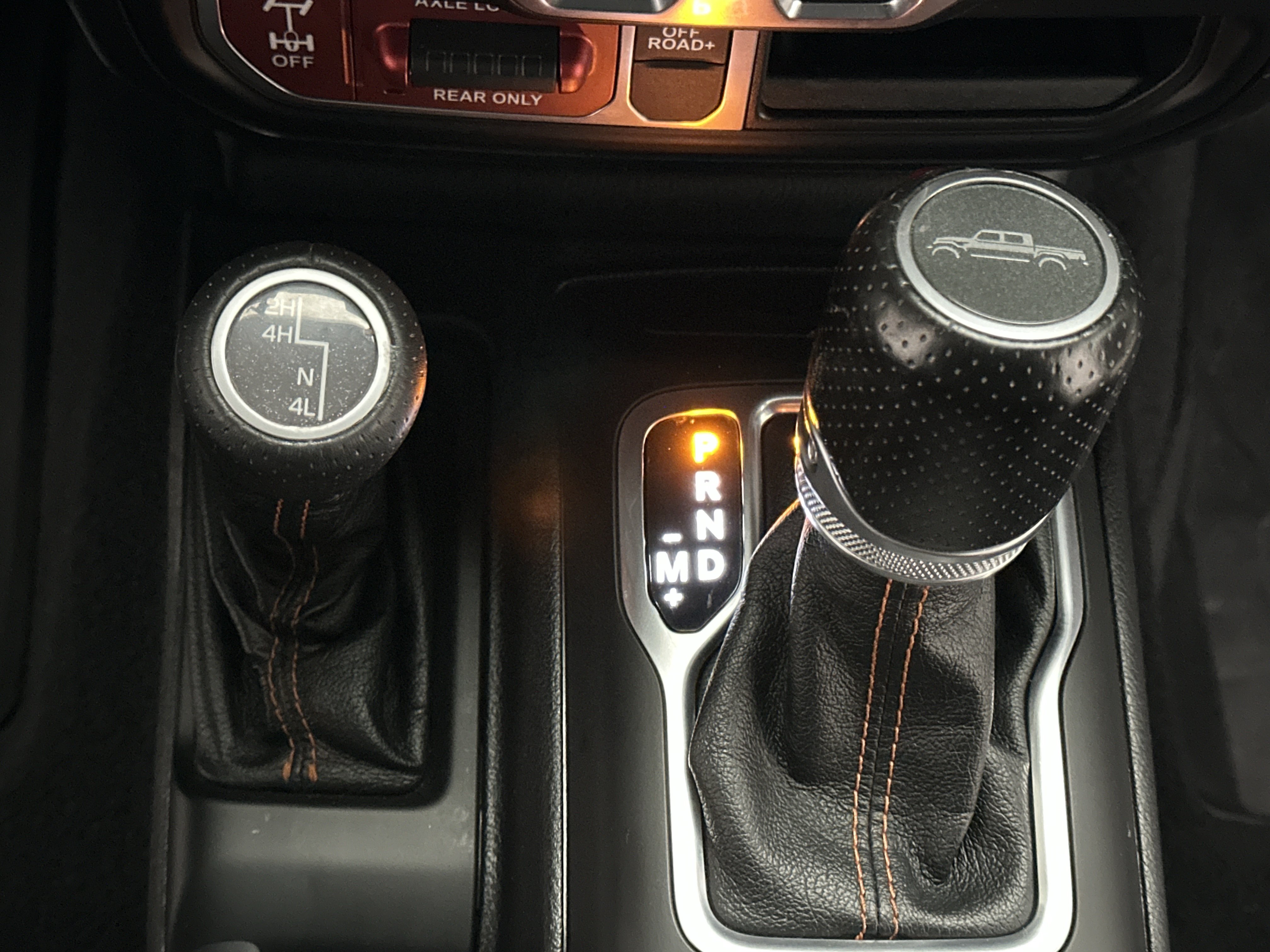 Used 2021 Jeep Gladiator Mojave AWD/4WD image 35
