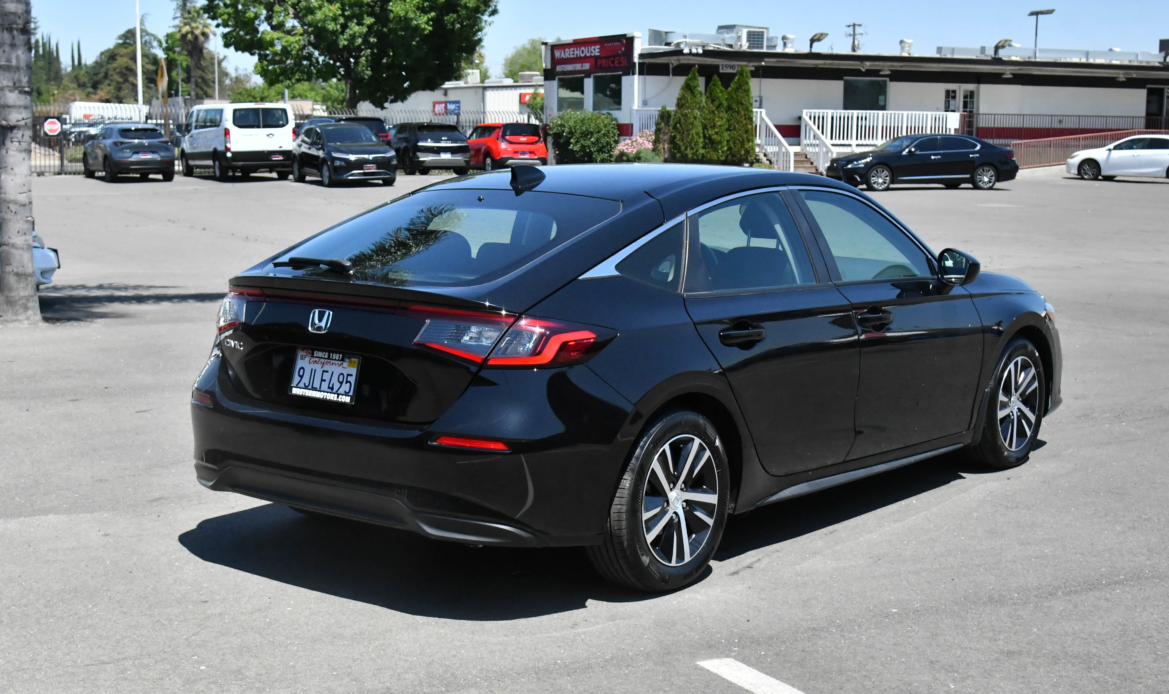 Used 2023 Honda Civic LX image 8