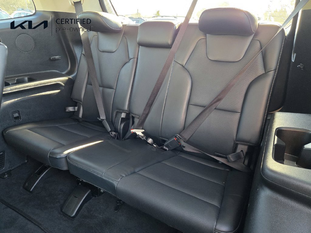 Certified 2024 Kia Telluride S w/ S Sunroof Package AWD/4WD image 13