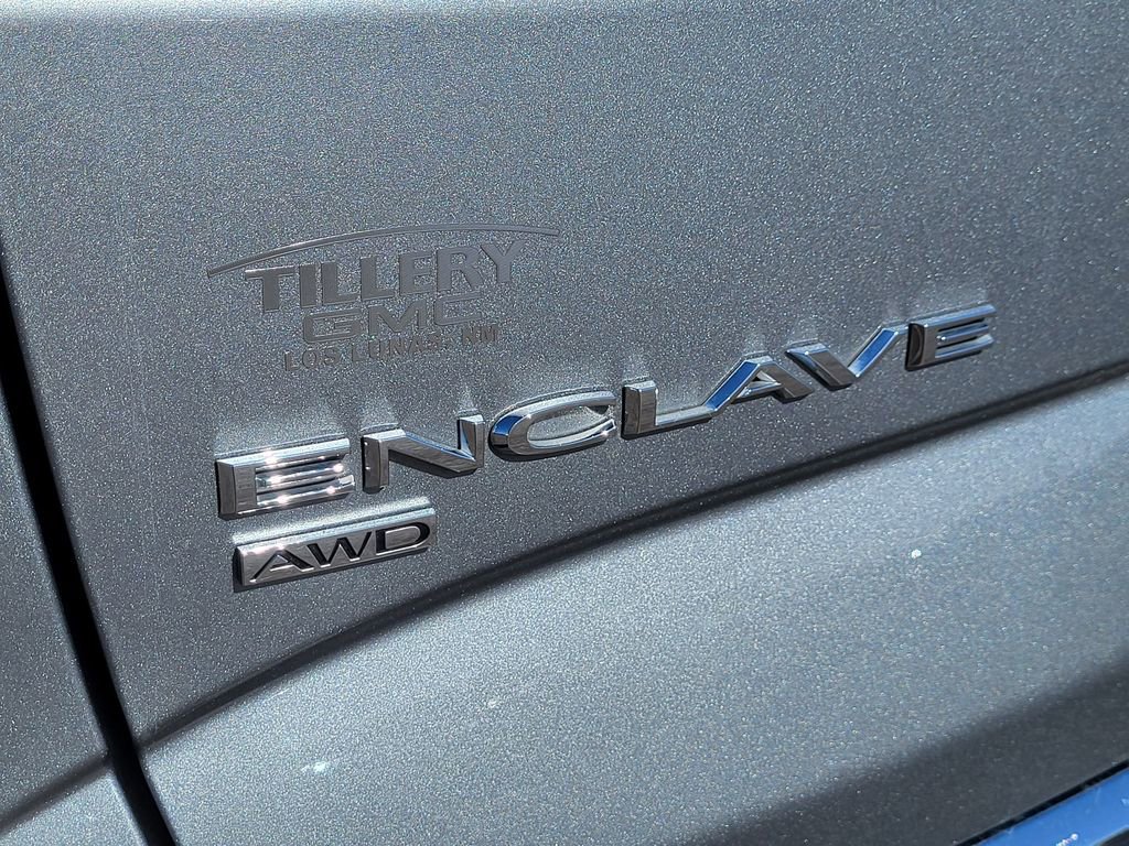 Used 2024 Buick Enclave Premium image 8
