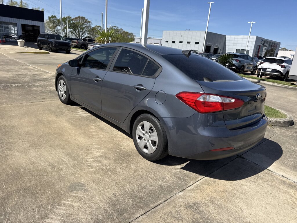 Used 2016 Kia Forte LX image 18