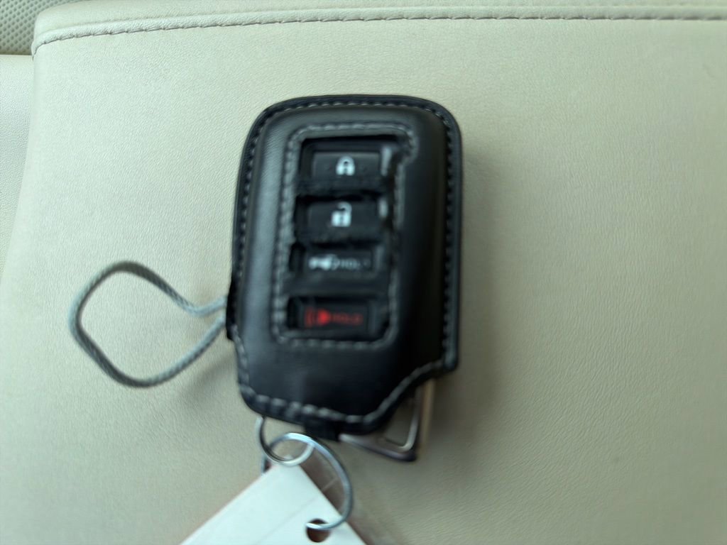 Used 2022 Lexus RX 350 350 w/ Premium Package image 30