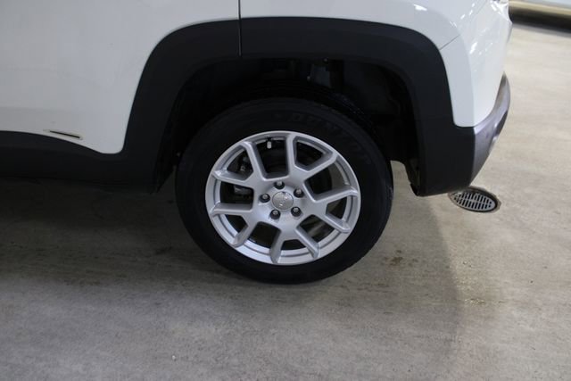 Used 2021 Jeep Renegade Latitude AWD/4WD image 32
