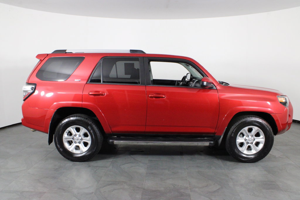 Used 2019 Toyota 4Runner SR5 RWD image 11