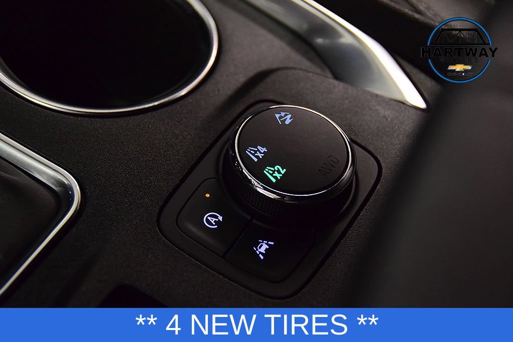 Used 2023 Chevrolet Traverse LT AWD/4WD image 26