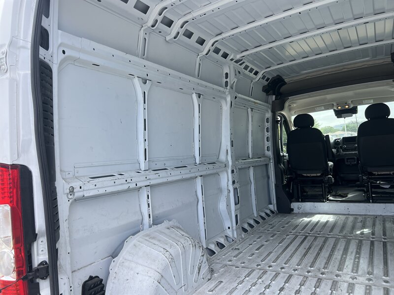 Used 2023 RAM ProMaster 2500 FWD image 13