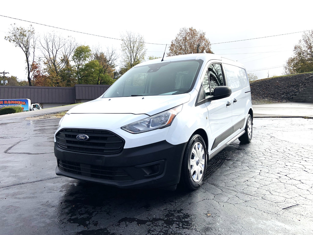 Used 2019 Ford Transit Connect XL image 1