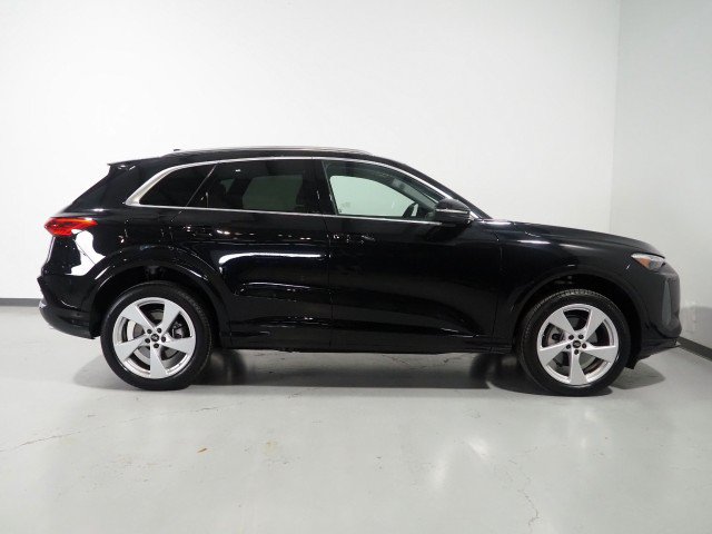 Used 2025 Audi Q5 2.0T Premium Plus AWD/4WD image 5