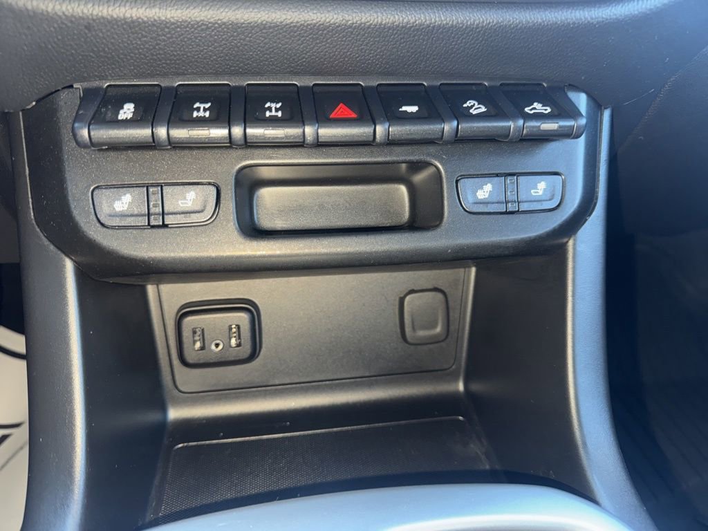 Used 2022 Chevrolet Colorado ZR2 w/ ZR2 Midnight Special Edition image 31