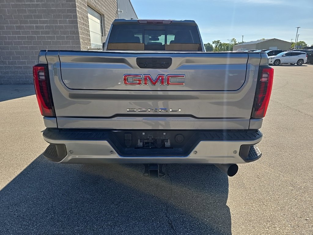 Used 2025 GMC Sierra 2500 Denali AWD/4WD image 5