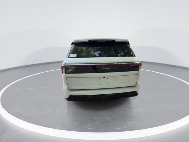 New 2027 Lincoln Navigator Reserve w/ Jet Appearance Package AWD/4WD image 7