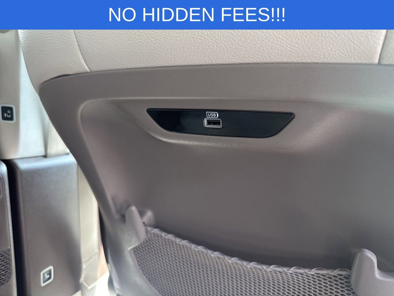 Used 2020 Chrysler Pacifica Touring-L w/ Advanced Safetytec Group FWD image 39