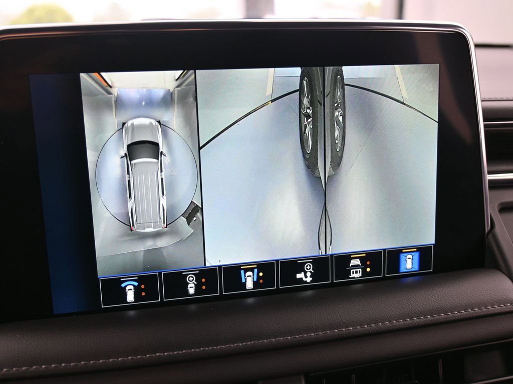 Used 2022 Chevrolet Tahoe LT w/ Luxury Package image 26