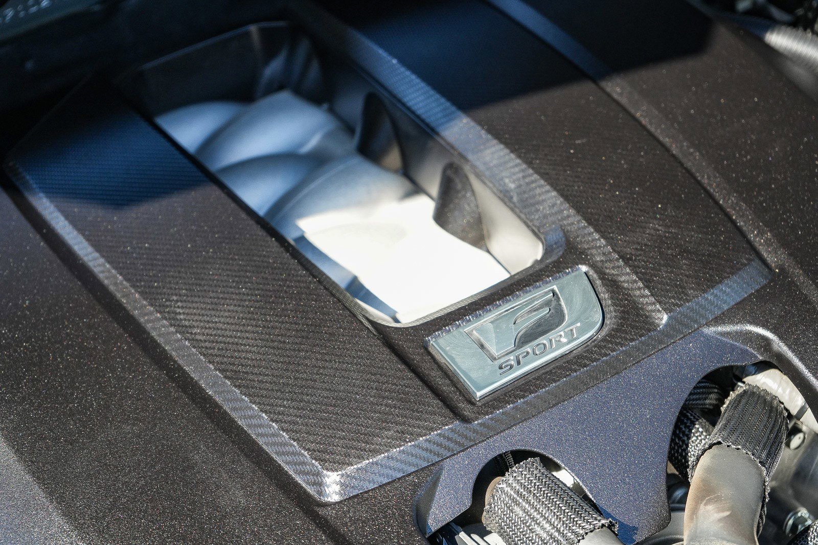 Used 2024 Lexus IS 500 RWD image 29
