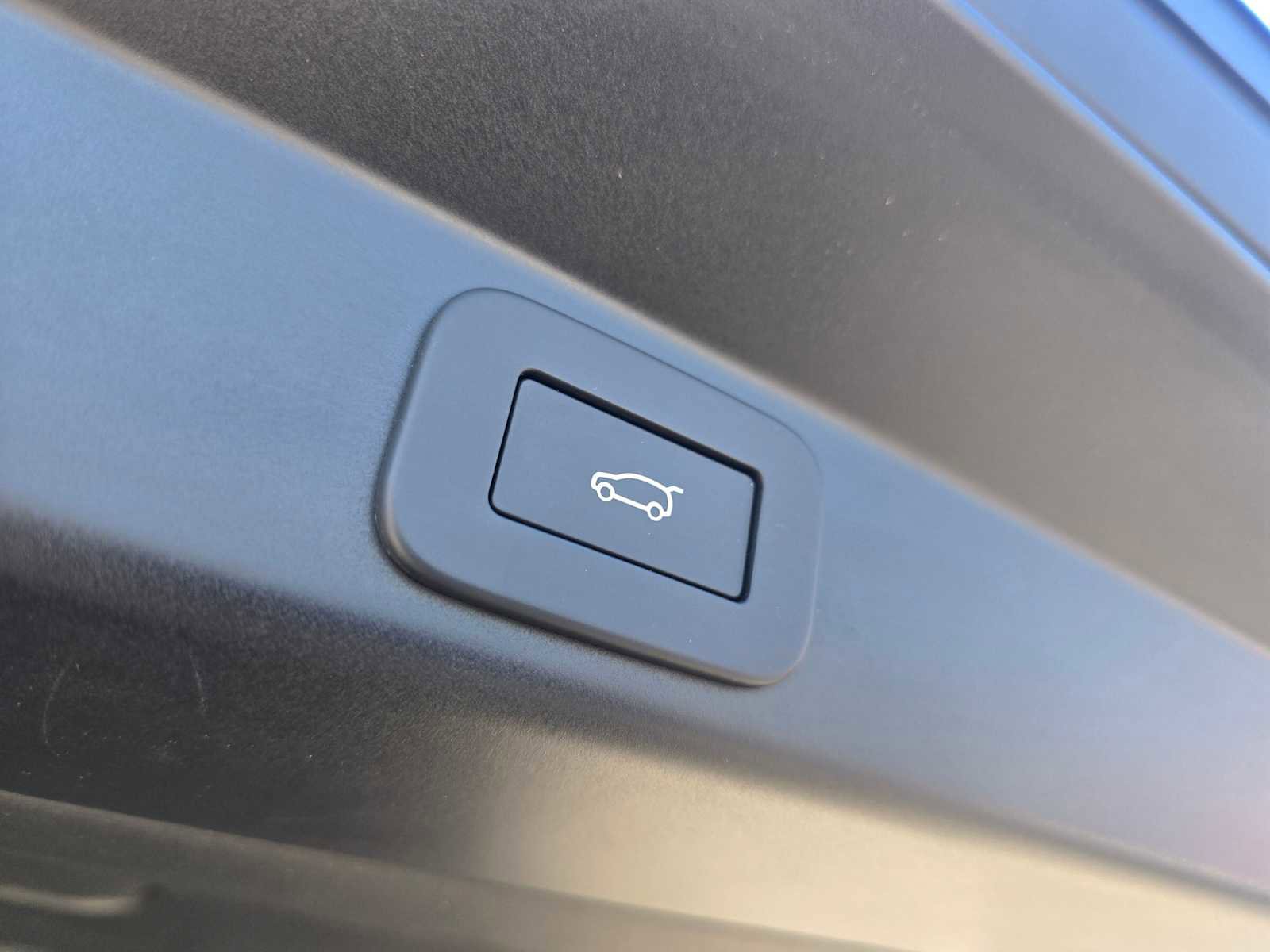 Used 2024 Land Rover Range Rover Sport Dynamic SE image 18