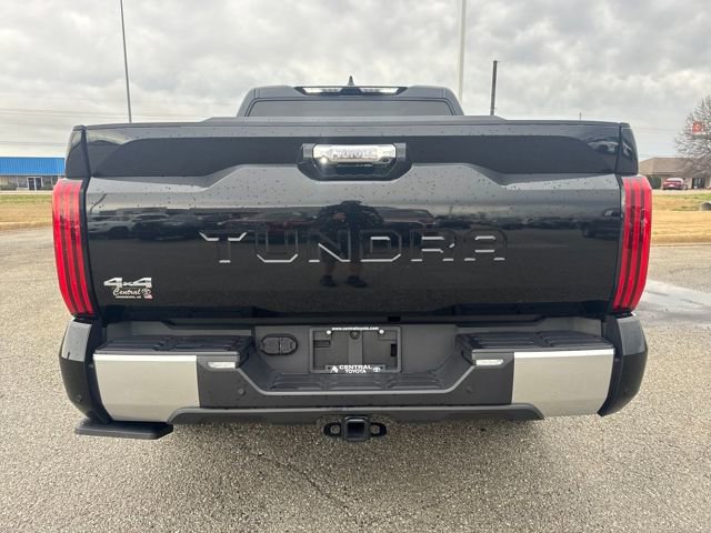 Used 2023 Toyota Tundra Limited w/ Power Package image 5