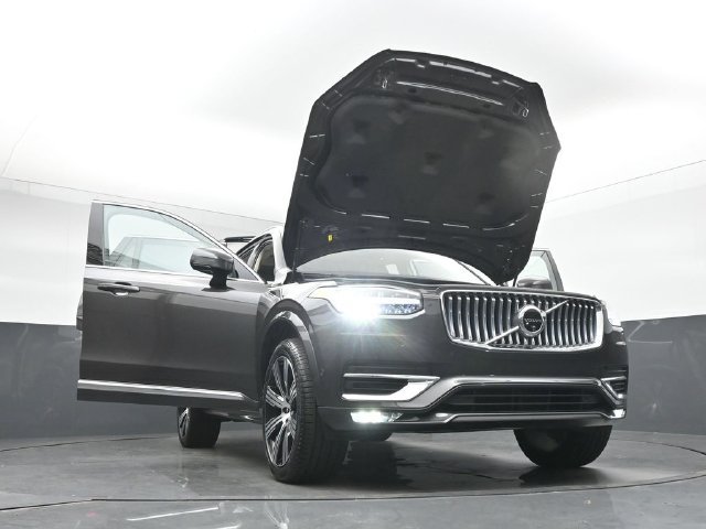 Used 2024 Volvo XC90 B6 Plus w/ Protection Package Premier AWD/4WD image 53