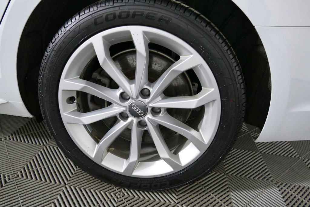 Used 2019 Audi A4 2.0T Premium Plus w/ Premium Plus Package image 26