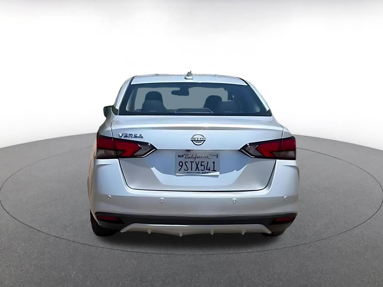 Used 2025 Nissan Versa SV FWD image 12