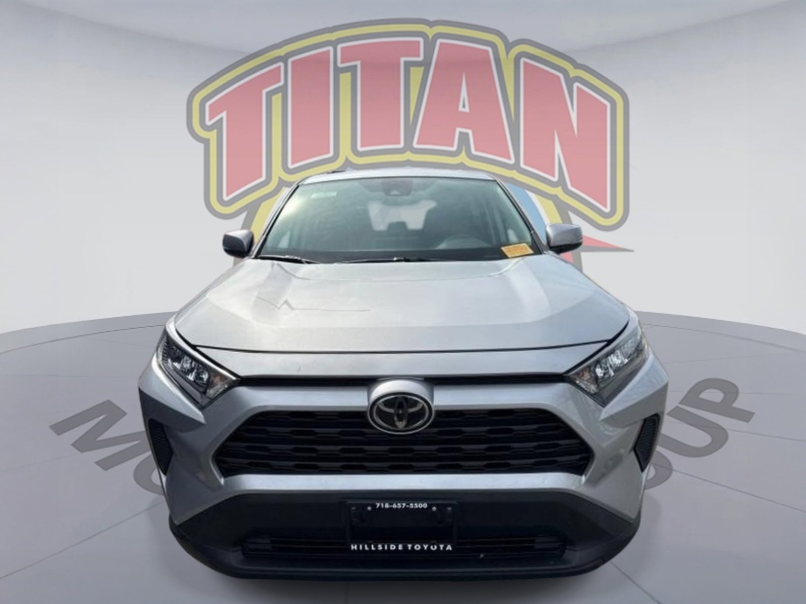 Used 2022 Toyota RAV4 LE image 3