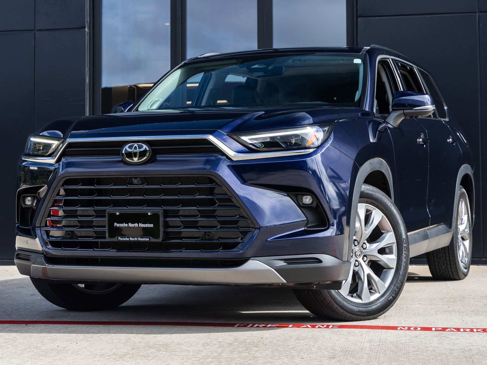 Used 2025 Toyota Grand Highlander AWD