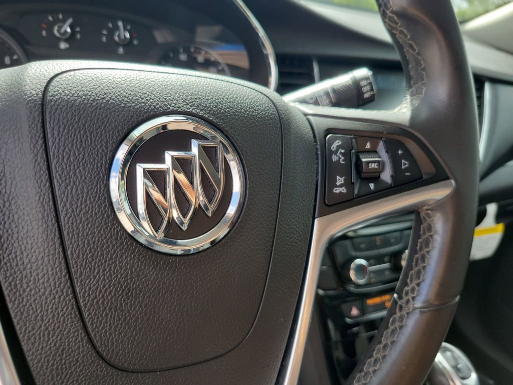 Used 2020 Buick Encore Preferred FWD image 26