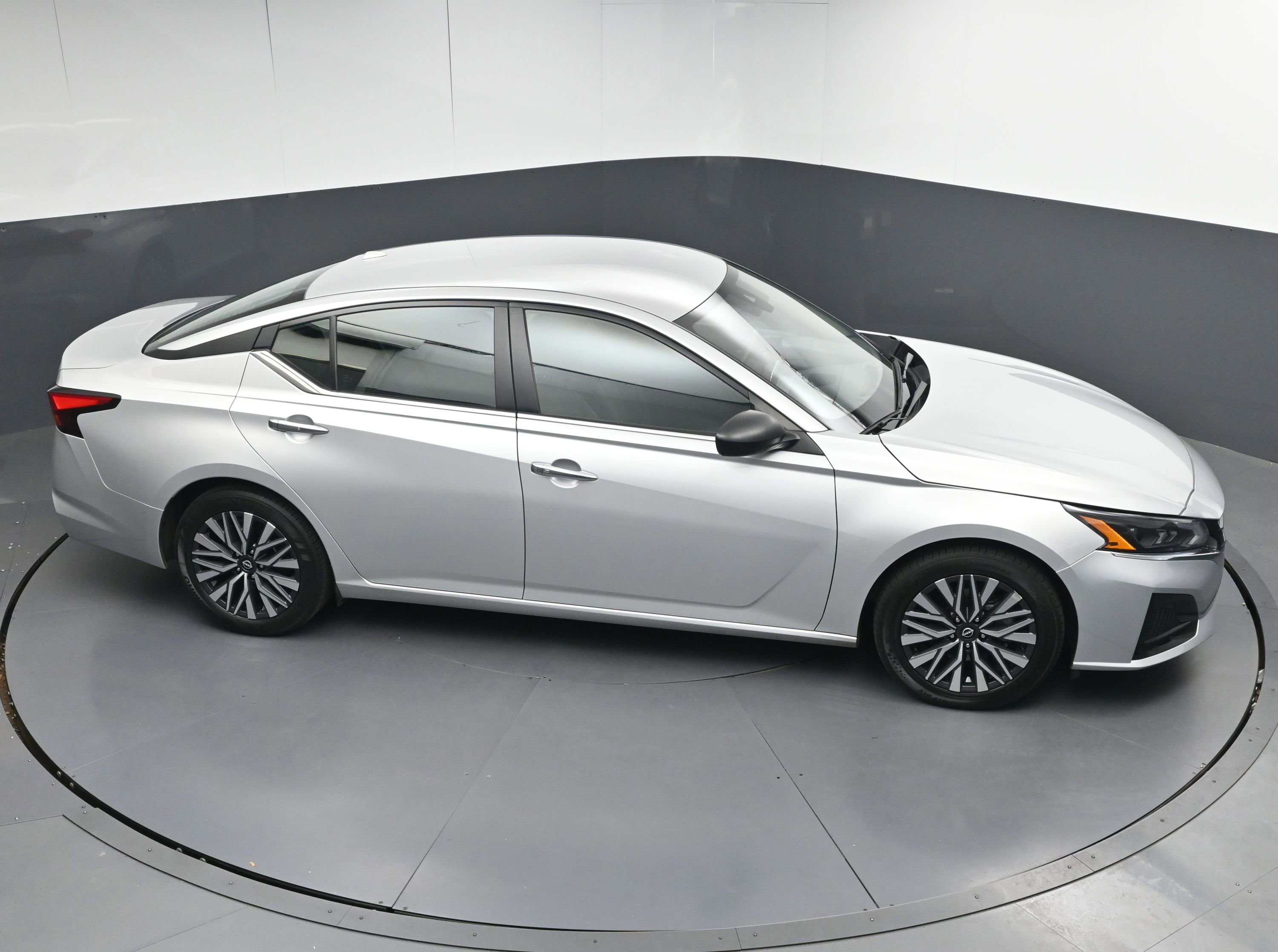 Certified 2024 Nissan Altima 2.5 SV image 32