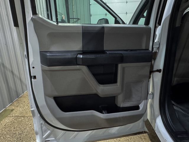 Used 2022 Ford F350 XL w/ Power Equipment Group image 16