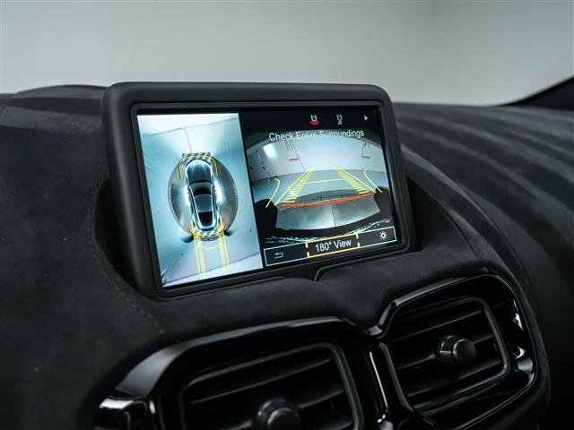Used 2021 Aston Martin V8 Vantage Coupe RWD image 25