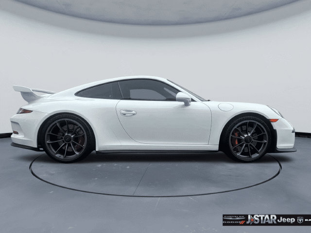 Used 2015 Porsche 911 GT3 w/ Sound Package Plus RWD image 4