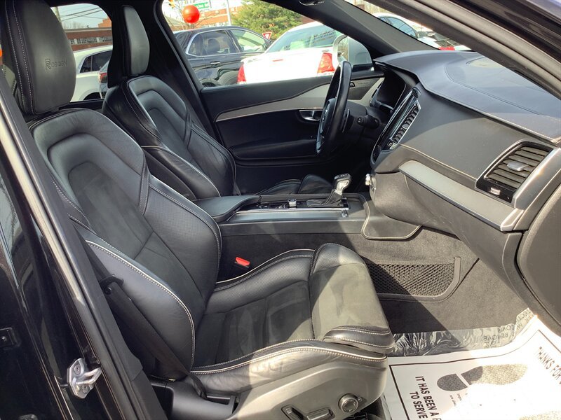 Used 2019 Volvo XC90 T5 R-Design w/ Protection Package Premier AWD/4WD image 15