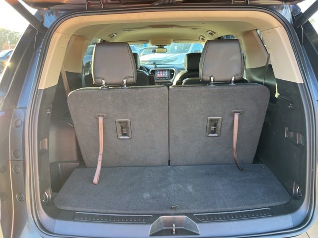 Used 2019 GMC Acadia Denali w/ Technology Package FWD image 6