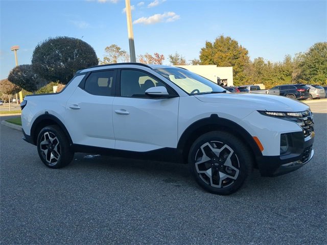 Used 2022 Hyundai Santa Cruz Limited image 2