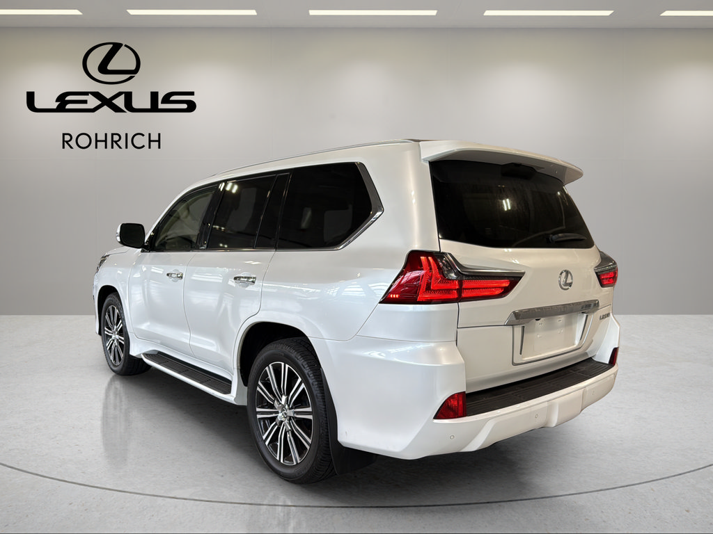 Used 2018 Lexus LX 570 4WD w/ Luxury Package image 8