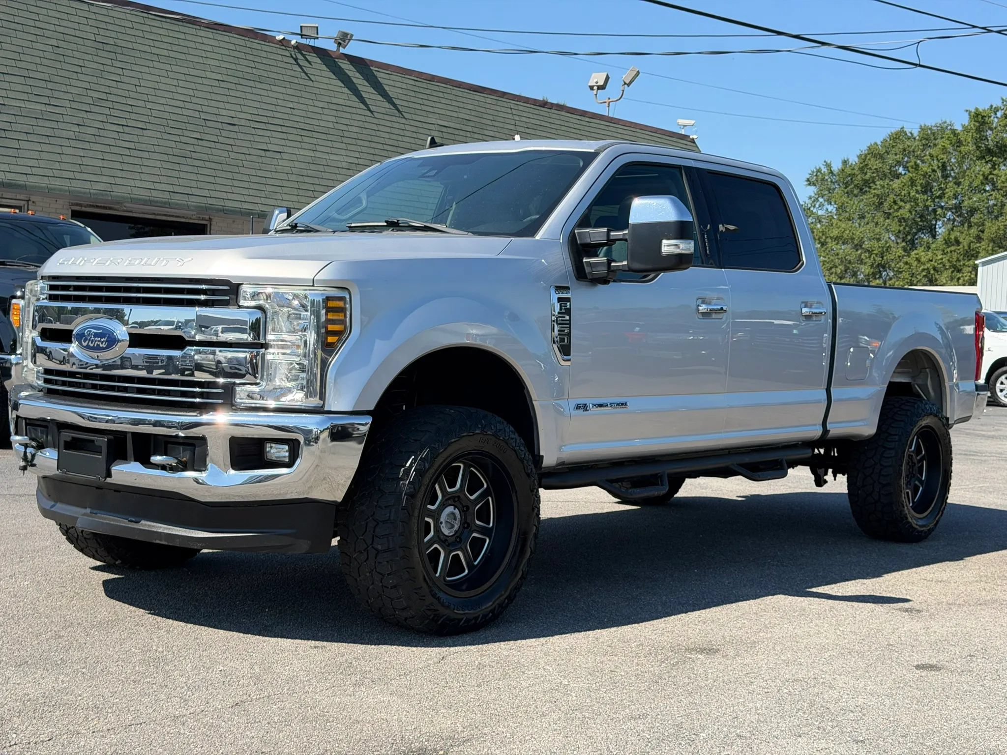 Used 2019 Ford F250 Lariat w/ Lariat Ultimate Package AWD/4WD image 9