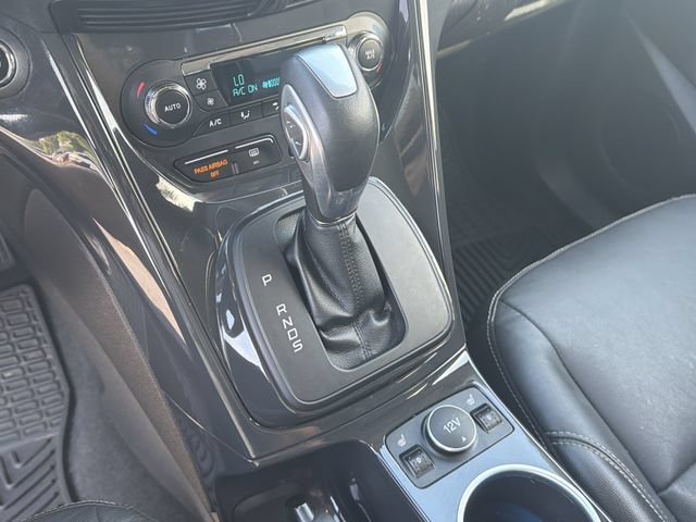 Used 2016 Ford Escape Titanium AWD/4WD image 34